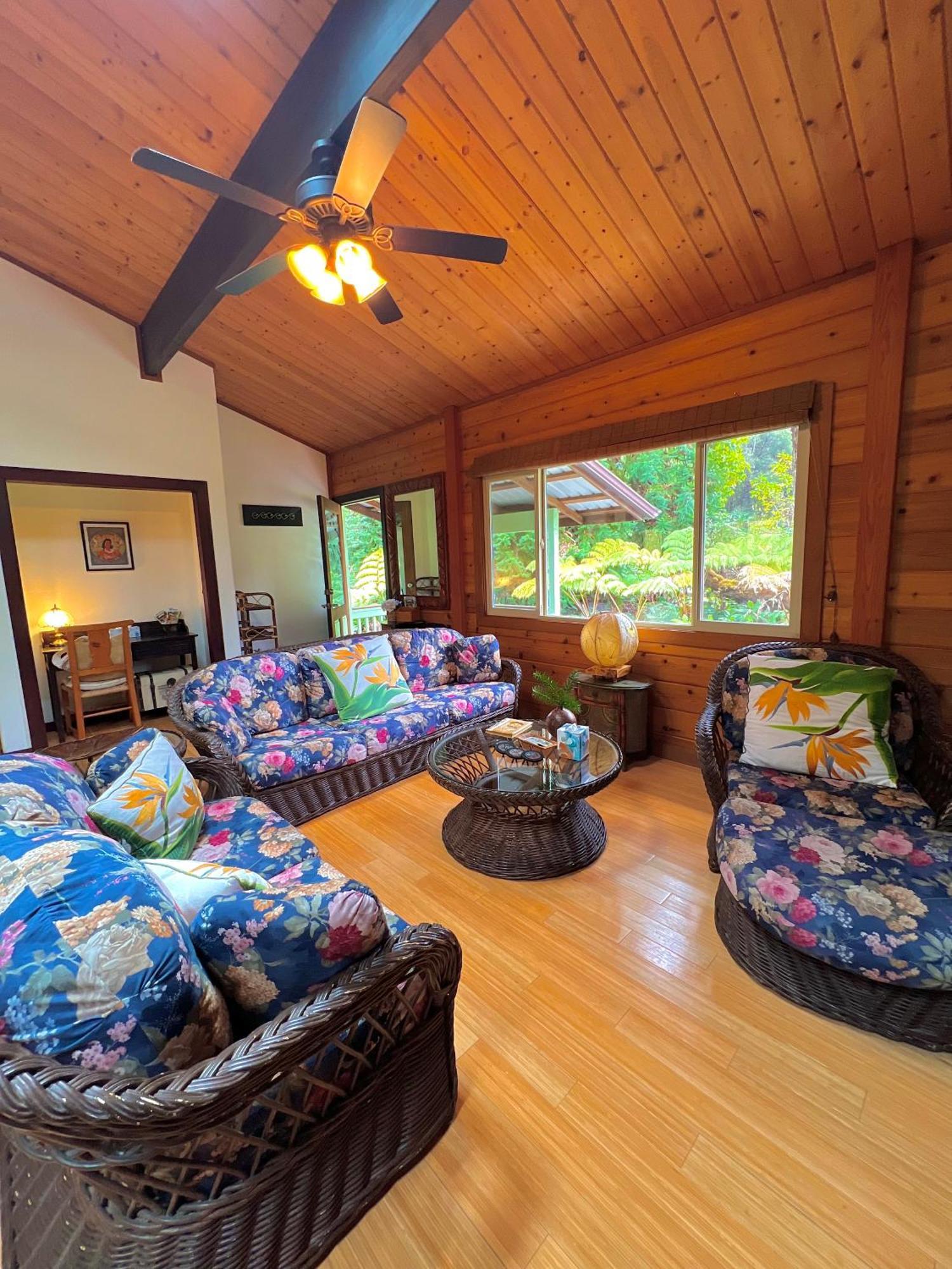 Volcano Hideaway Cabin As Seen On Hgtv Luaran gambar